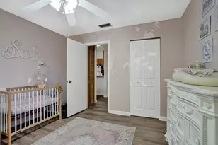 264 Springdale Cir, Palm Springs, FL 33461 - Photo 19