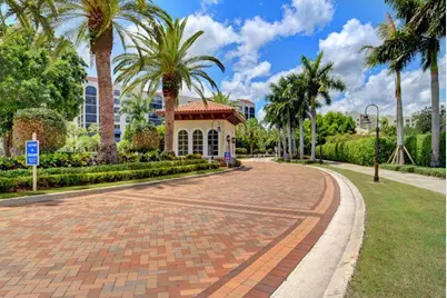 7209 Promenade Drive, Unit #201, Boca Raton, FL 33433 - Photo 3