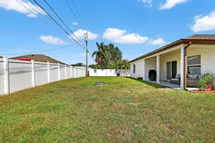 435 SW Fields Ave, Port Saint Lucie, FL 34953 - Photo 35