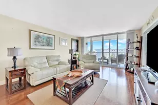 1 Harbourside Dr Unit, Delray Beach, FL 33483 - Photo 3