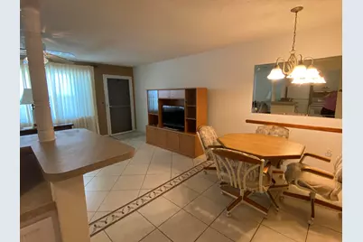480 Horizons W, Unit #102, Boynton Beach, FL 33435 - Photo 9