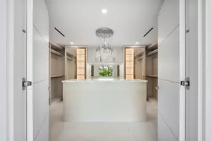 217 Thatch Palm Dr, Boca Raton, FL 33432 - Photo 51