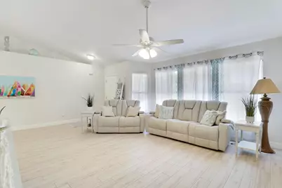 2111 SE Cayuga Court, Port Saint Lucie, FL 34952 - Photo 13