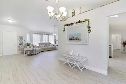 2111 SE Cayuga Court, Port Saint Lucie, FL 34952 - Photo 15