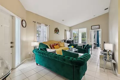 10709 Pelican Drive Drive, Wellington, FL 33414 - Photo 17