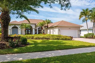 212 SW Whitewood Dr, Port Saint Lucie, FL 34953 - Photo 23