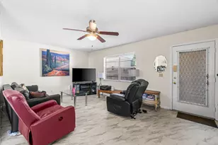 184 Flanders D, Delray Beach, FL 33484 - Photo 3