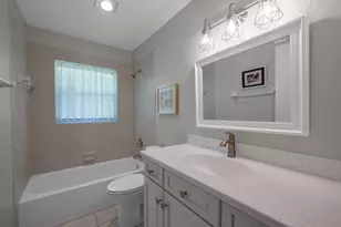 8165 SE Cypress Point Pl, Hobe Sound, FL 33455 - Photo 21