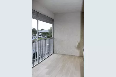 1512 SE Royal Green Circle, Unit #H-202, Port Saint Lucie, FL 34952 - Photo 31