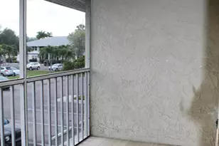 1512 SE Royal Green Cir, Port Saint Lucie, FL 34952 - Photo 31