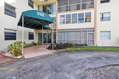 5180 E Sabal Palm Boulevard, Unit #239, Tamarac, FL 33319 - Photo 21