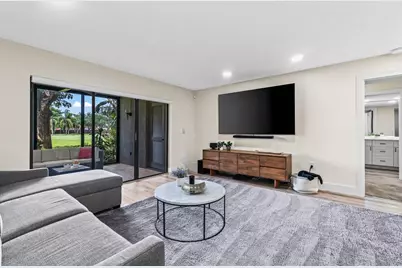 18 Stratford Drive, Unit #E, Boynton Beach, FL 33436 - Photo 9