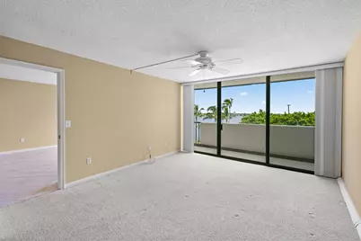 5200 N Flagler Drive, Unit #404, West Palm Beach, FL 33407 - Photo 13