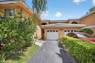 3239 NW 44th St, Oakland Park, FL 33309 - Photo 1