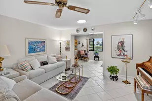 2455 NW 10th St, Delray Beach, FL 33445 - Photo 21