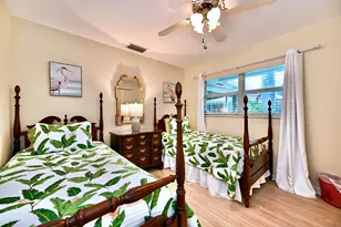 129 Alhambra Pl, West Palm Beach, FL 33405 - Photo 21