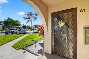 426 Pine Glen Ln, Greenacres, FL 33463 - Photo 3