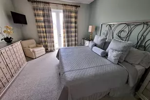 204 Shelley Ln, Fort Pierce, FL 34949 - Photo 9