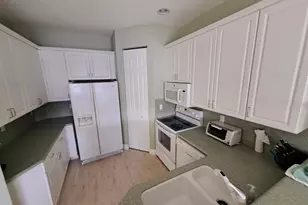 204 Shelley Ln, Fort Pierce, FL 34949 - Photo 25