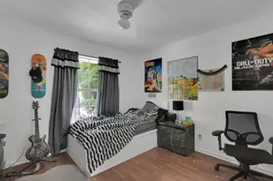 14010 Veronica Ct, Wellington, FL 33414 - Photo 17