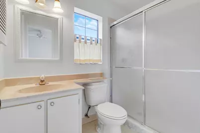 387 Prestwick Lane, Unit #1, Palm Beach Gardens, FL 33418 - Photo 13