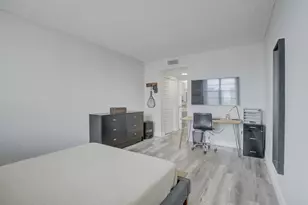 500 Bayview Dr, Sunny Isles Beach, FL 33160 - Photo 17