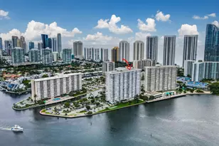 500 Bayview Dr, Sunny Isles Beach, FL 33160 - Photo 45