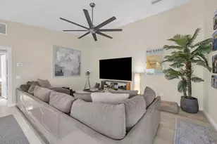 233 Brier Cir, Jupiter, FL 33458 - Photo 9