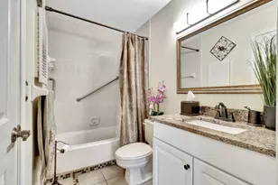 5531 Parkwalk Cir E, Boynton Beach, FL 33472 - Photo 23