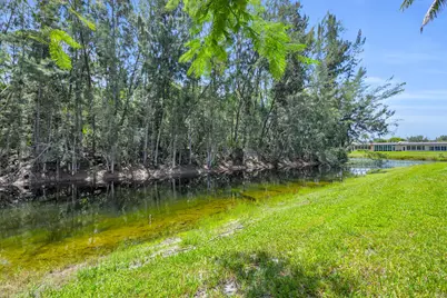 150 Lake Meryl Dr, Unit #247, West Palm Beach, FL 33411 - Photo 29