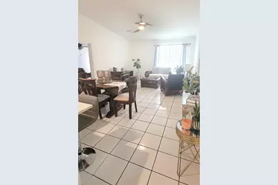 5550 Lakewood Circle, Unit #A, Margate, FL 33063 - Photo 19