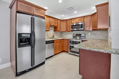 184 Burgundy D, Delray Beach, FL 33484 - Photo 13