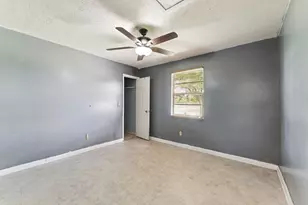 480 SW Lakehurst Dr, Port Saint Lucie, FL 34983 - Photo 33