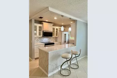842 Highpoint Boulevard N, Unit #B, Delray Beach, FL 33445 - Photo 5