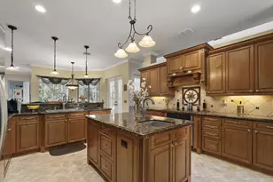 5416 SW Coral Tree Ln, Palm City, FL 34990 - Photo 3