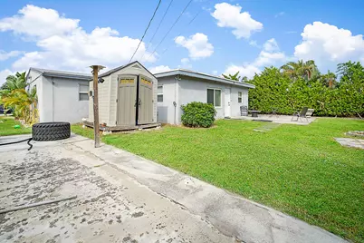 9278 Bloomfield Drive, Palm Beach Gardens, FL 33410 - Photo 37