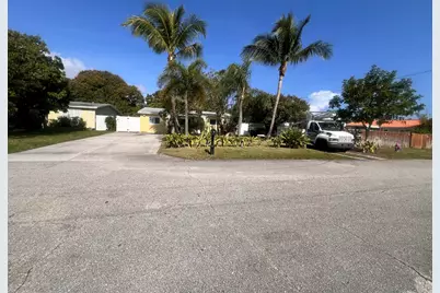 607 W Perry Street, Lantana, FL 33462 - Photo 41