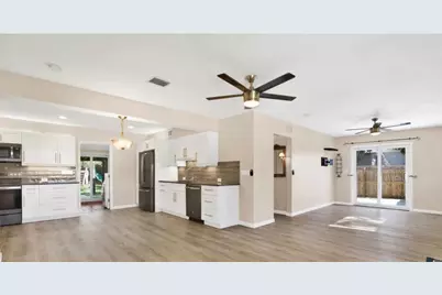 607 W Perry Street, Lantana, FL 33462 - Photo 15