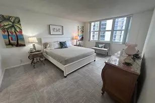 5440 N Ocean Dr, Singer Island, FL 33404 - Photo 13