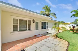 2601 Conroy Dr, North Palm Beach, FL 33403 - Photo 5