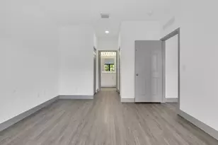 600 NE 14th Ct, Fort Lauderdale, FL 33304 - Photo 9