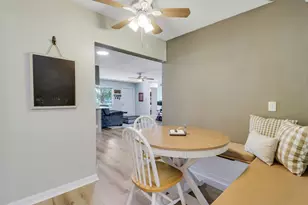 2125 SE East Dunbrooke Cir, Port Saint Lucie, FL 34952 - Photo 7