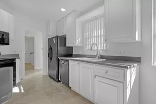 8306 Quito Pl, Wellington, FL 33414 - Photo 5