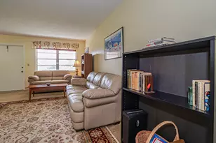 98 Spring Lake Dr, Vero Beach, FL 32962 - Photo 11