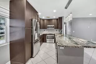 624 Flanders M, Delray Beach, FL 33484 - Photo 5