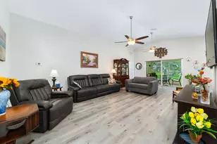 453 SW Talquin Ln, Port Saint Lucie, FL 34986 - Photo 5