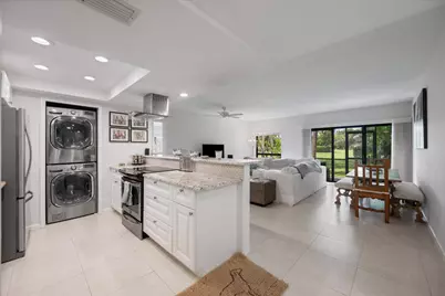 13334 Polo Club Road, Unit #228, Wellington, FL 33414 - Photo 3