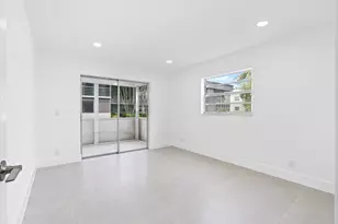 578 Burgundy M Unit, Delray Beach, FL 33484 - Photo 11