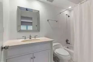 13329 Polo Club Rd, Wellington, FL 33414 - Photo 27