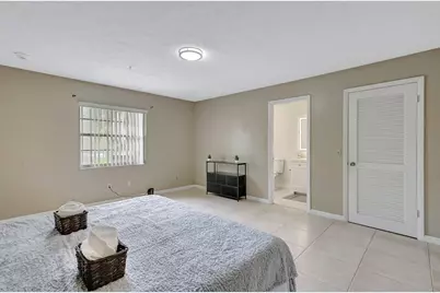 1541 SE Minorca Avenue, Port Saint Lucie, FL 34952 - Photo 21